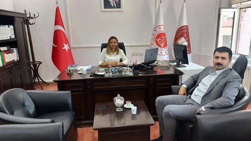 Kaymakam ve Belediye Başkan V. Sn. Mustafa KARALİ, İlçemize yeni atanan hakim ve savcılara hayırlı olsun ziyareti gerçekleştirdi